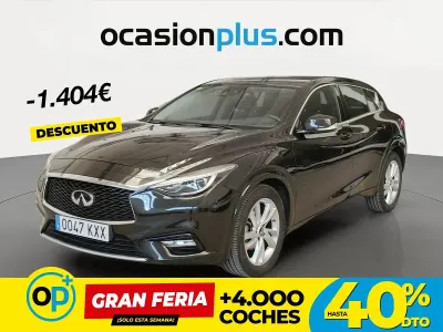 Usado Infiniti Q30 Premium 156 CV (114 kW) 2019 Negro SUV