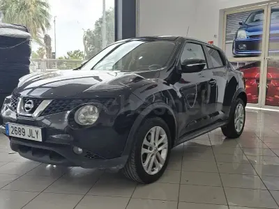Usado Nissan Juke Acenta 110 CV (80 kW) 2015 Negro SUV