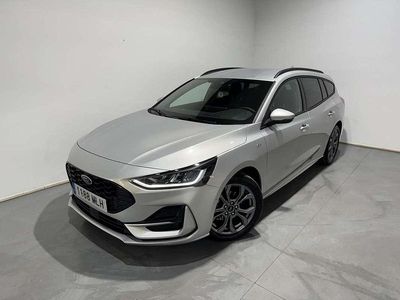 Käytetty Ford Focus ST-Line X 125 HP (91 kW) 2023 Hopea Farmari