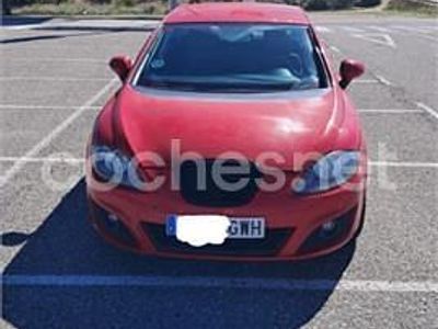 Rojo Usado 2010 Seat Leon Reference Berlina | 4000 € (Precio justo)
