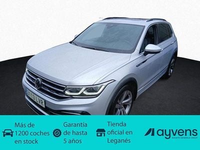 Usado VW Tiguan R-line 150 CV (110 kW) 2021 Gris plata SUV