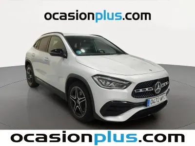 Usado Mercedes GLA200 AMG 150 CV (110 kW) 2024 Gris plata SUV