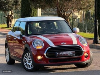 Usado Mini Cooper D Hype 116 CV (85 kW) 2016 Rojo Utilitario