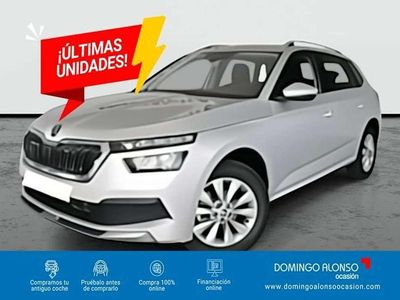 Usado Skoda Kamiq Ambition 110 CV (80 kW) 2023 Plateado SUV