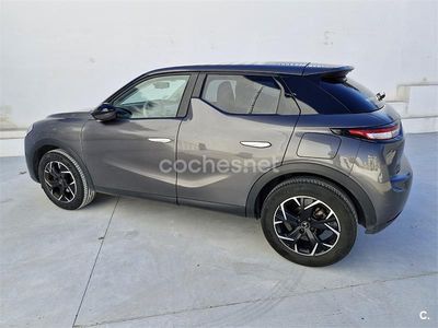 Gris / plata Usado 2021 DS Automobiles DS3 Crossback So Chic SUV | 12.000 € (Precio justo)