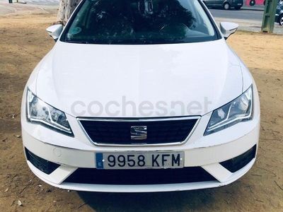 Usado Seat Leon Style 115 CV (84 kW) 2017 Blanco Familiar