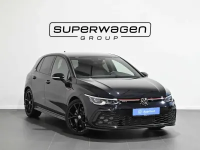 Usado VW Golf VIII GTI 245 CV (180 kW) 2023 Negro Utilitario