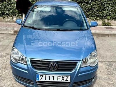 Usado VW Polo Edition 80 CV (58 kW) 2007 Azul Utilitario