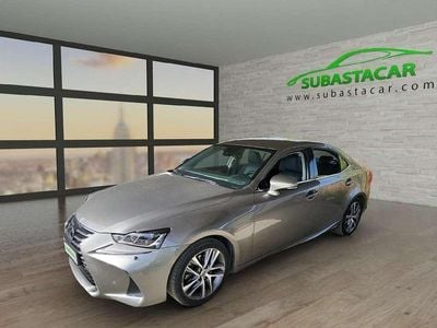 Lexus IS300h