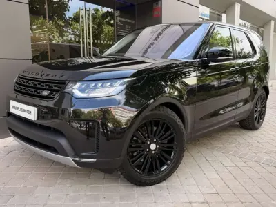 Usado Land Rover Discovery 5 HSE Luxury 258 CV (189 kW) 2017 Negro SUV