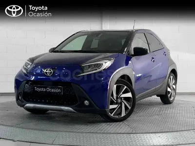 Usado Toyota Aygo X Edition 72 CV (52 kW) 2022 Azul SUV