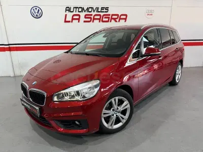 Usado BMW 216 116 CV (85 kW) 2017 Rojo Familiar