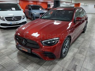 Usado Mercedes E300 306 CV (225 kW) 2022 Granate Familiar