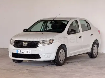 Usado Dacia Logan Ambiance 75 CV (55 kW) 2015 Blanco Berlina
