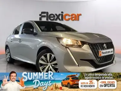 Usado Peugeot 208 Active 100 CV (73 kW) 2023 Gris Utilitario
