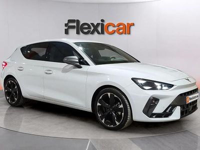Usado Cupra Leon 150 CV (110 kW) 2025 Blanco Berlina