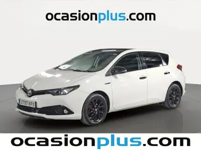 Usado Toyota Auris Active 136 CV (100 kW) 2018 Blanco