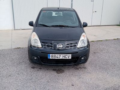 Nissan Pixo