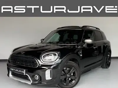 Usado Mini Cooper Countryman 136 HP (100 kW) 2021 Preto SUV