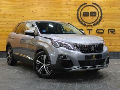 Usado Peugeot 3008 Allure 225 CV (165 kW) 2020 Gris / plata SUV