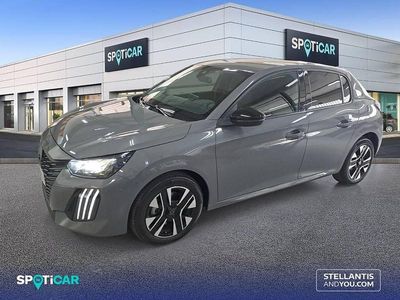 Usado Peugeot 208 Allure 100 CV (73 kW) 2025 Gris Utilitario