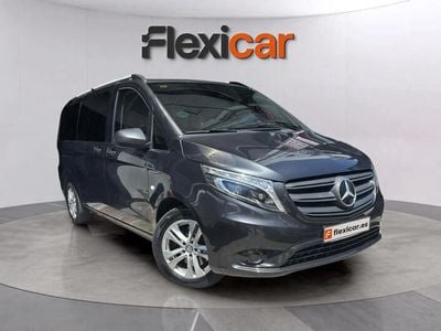 Mercedes V220