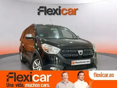 Usado Dacia Lodgy Comfort 115 CV (84 kW) 2022 Negro Monovolumen