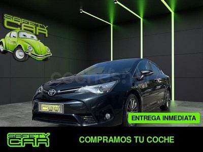 Usado Toyota Avensis Business Edition 143 CV (105 kW) 2017 Azul Berlina