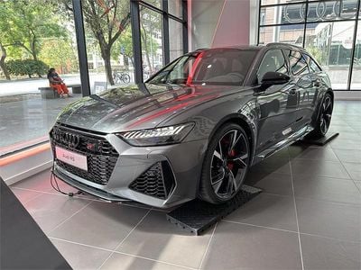 Nuevo Audi RS6 Performance 630 CV (463 kW) 2026 Gris Familiar