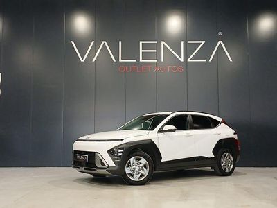 Usado Hyundai Kona 100 CV (73 kW) 2025 Blanco SUV