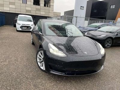 Usado Tesla Model 3 Standard Range 239 kW (325 CV) 2021 Negro Berlina