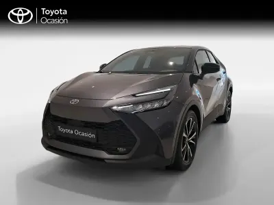 Usado Toyota C-HR Advance 72 CV (52 kW) 2025 Gris SUV