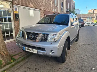 Usado Nissan Pathfinder SE 174 CV (127 kW) 2006 Gris / plata SUV