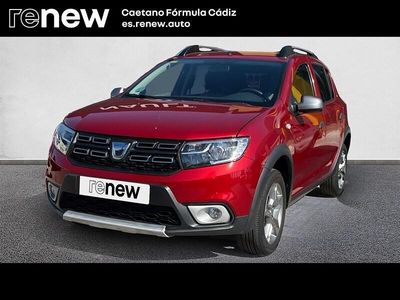 Usado Dacia Sandero Comfort 90 CV (66 kW) 2020 Rojo Utilitario