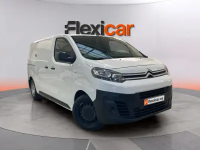 Usado Citroën Jumpy 102 CV (75 kW) 2021 Blanco Monovolumen