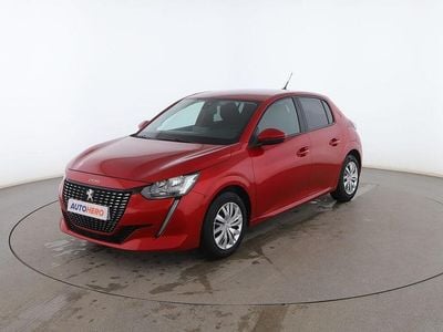 Usado Peugeot 208 Active 75 CV (55 kW) 2021 Rojo Utilitario