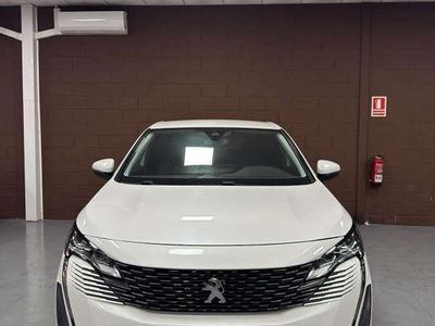 Usado Peugeot 3008 Active 131 CV (96 kW) 2021 Blanco SUV