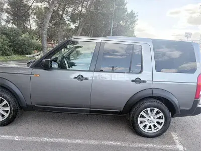 Usado Land Rover Discovery 3 HSE 190 CV (139 kW) 2008 Gris / plata SUV