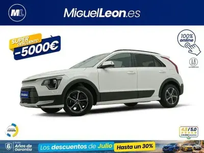 Usado Kia Niro 129 CV (94 kW) 2025 Blanco SUV