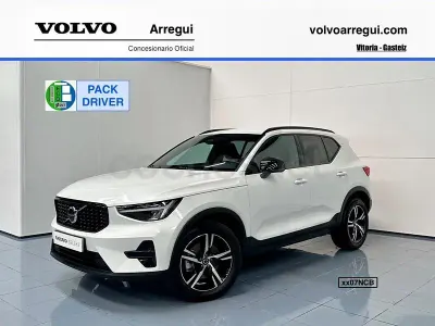 Usado Volvo XC40 Plus 163 HP (119 kW) 2025 Branco SUV