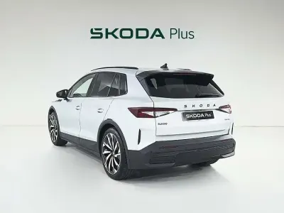 Usado Skoda Elroq SportLine 210 kW (286 CV) 2025 Gris plata SUV