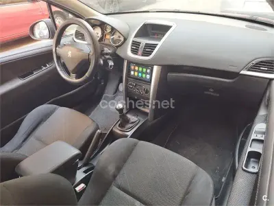 Usado Peugeot 207 CC 120 CV (88 kW) 2007 Rojo Descapotable
