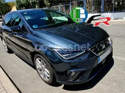Usado Seat Ibiza FR 90 CV (66 kW) 2020 Gris / plata Utilitario