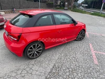 Usado Audi A1 90 CV (66 kW) 2015 Rojo Utilitario
