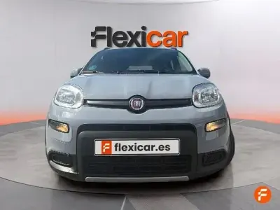 Usado Fiat Panda 70 CV (51 kW) 2023 Gris Utilitario