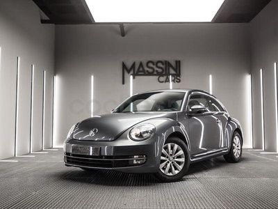 Usado VW Beetle Design 105 CV (77 kW) 2013 Gris / plata Utilitario
