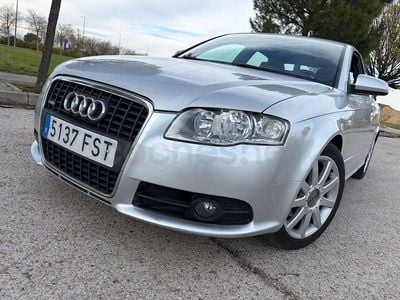 Usado Audi A4 S-Line 140 CV (102 kW) 2007 Gris / plata Berlina