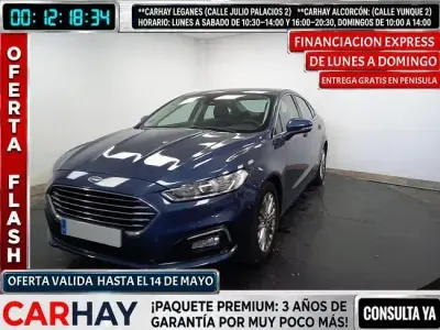 Usado Ford Mondeo Titanium 187 HP (137 kW) 2021 Azul Sedan