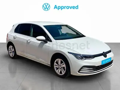 Usado VW Golf VIII Life 110 CV (80 kW) 2023 Blanco Berlina