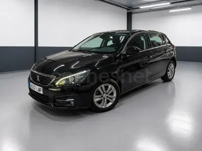 Usado Peugeot 308 Active 130 CV (95 kW) 2021 Negro Berlina